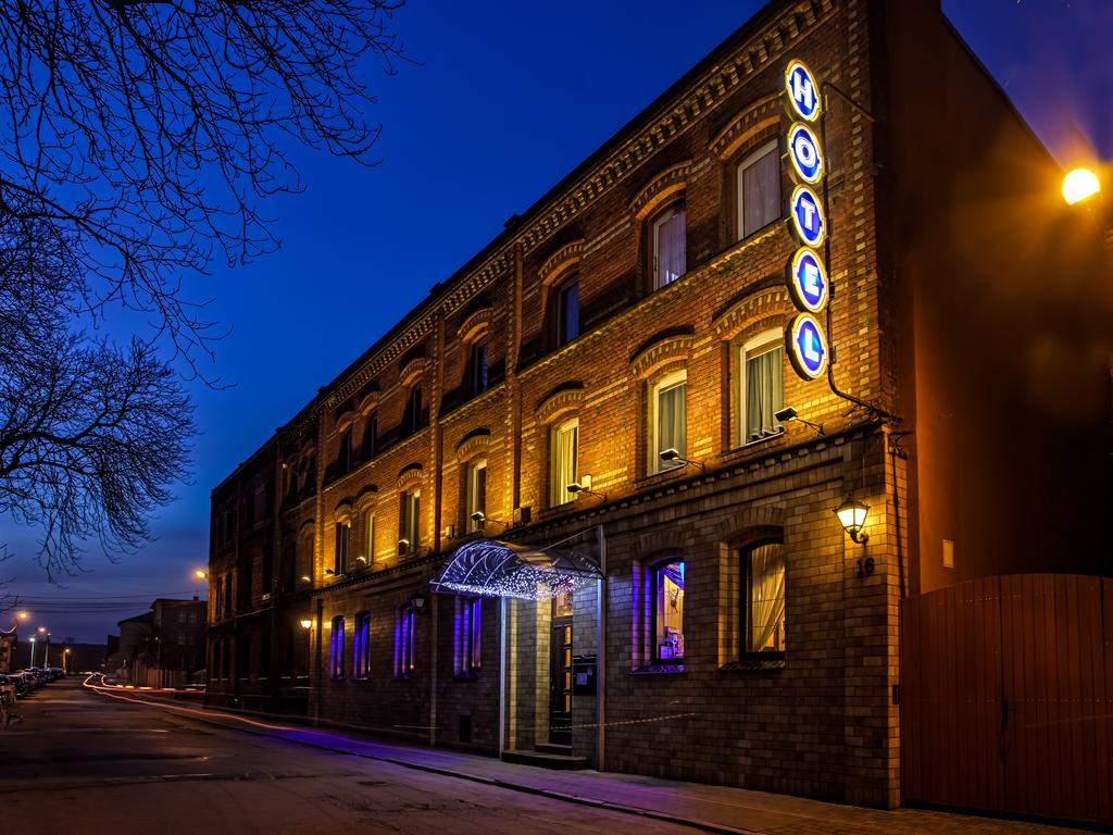 Apogeum Aparts Hotel Piekary Śląskie Exterior foto